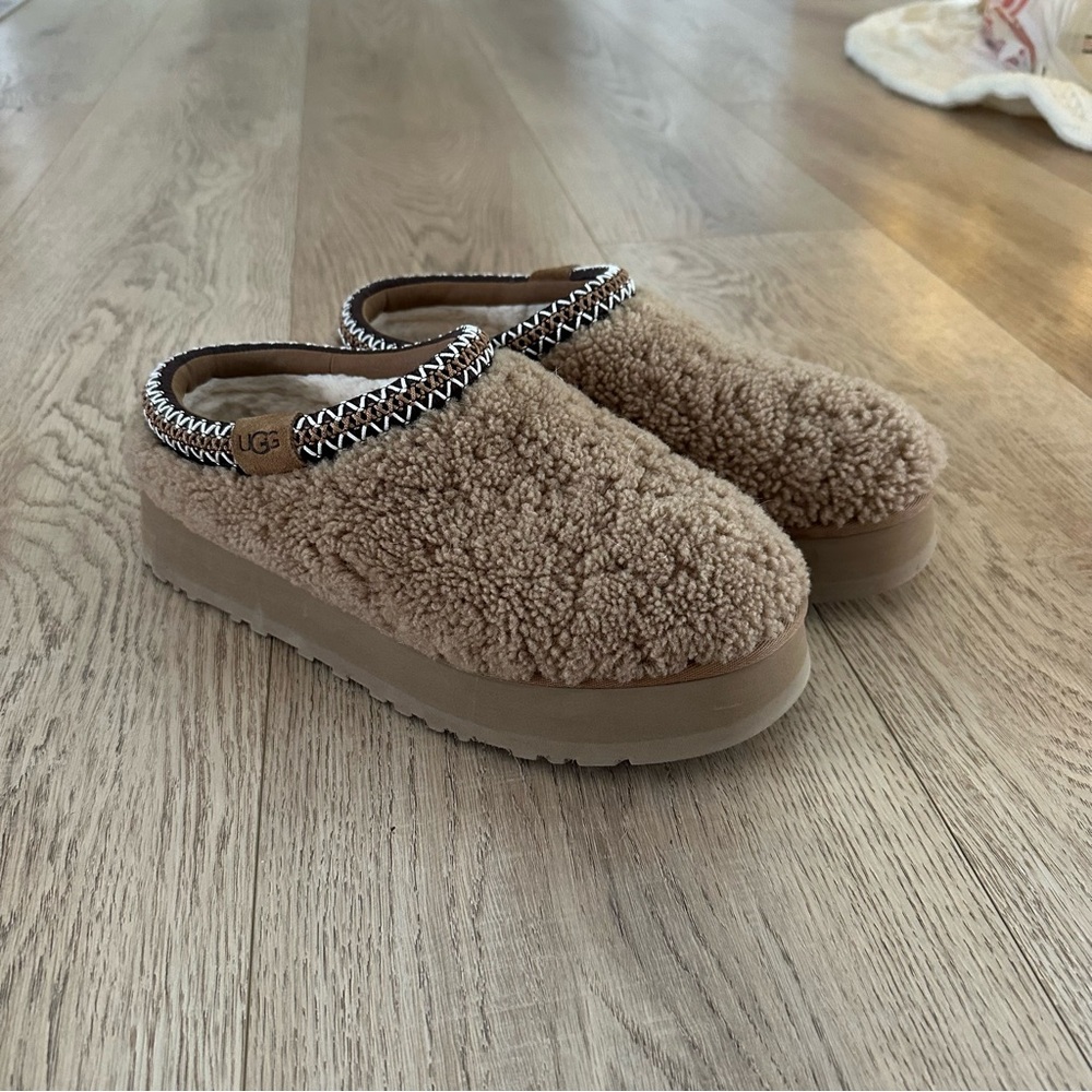 UGG® Tazz Maxi Curly Genuine Shearling Platform Slipper Sz 11